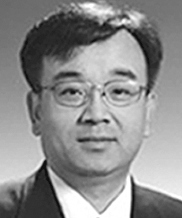 Professor Min  Han  picture